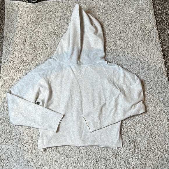 lululemon athletica Tops - Lululemon Cropped Hoodie Size 8